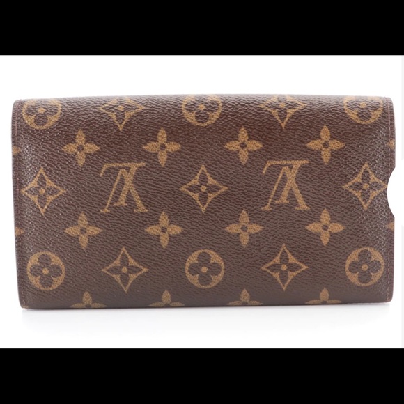 Louis Vuitton Sarah Wallet ❣️❣️Price Drop - Picture 2 of 13